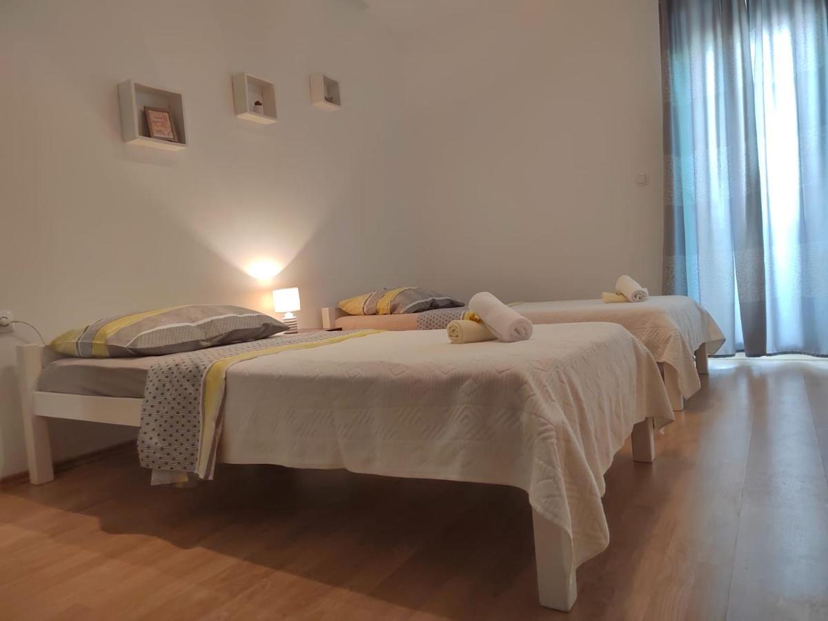 Apartman Memories Trogir Bagian luar foto