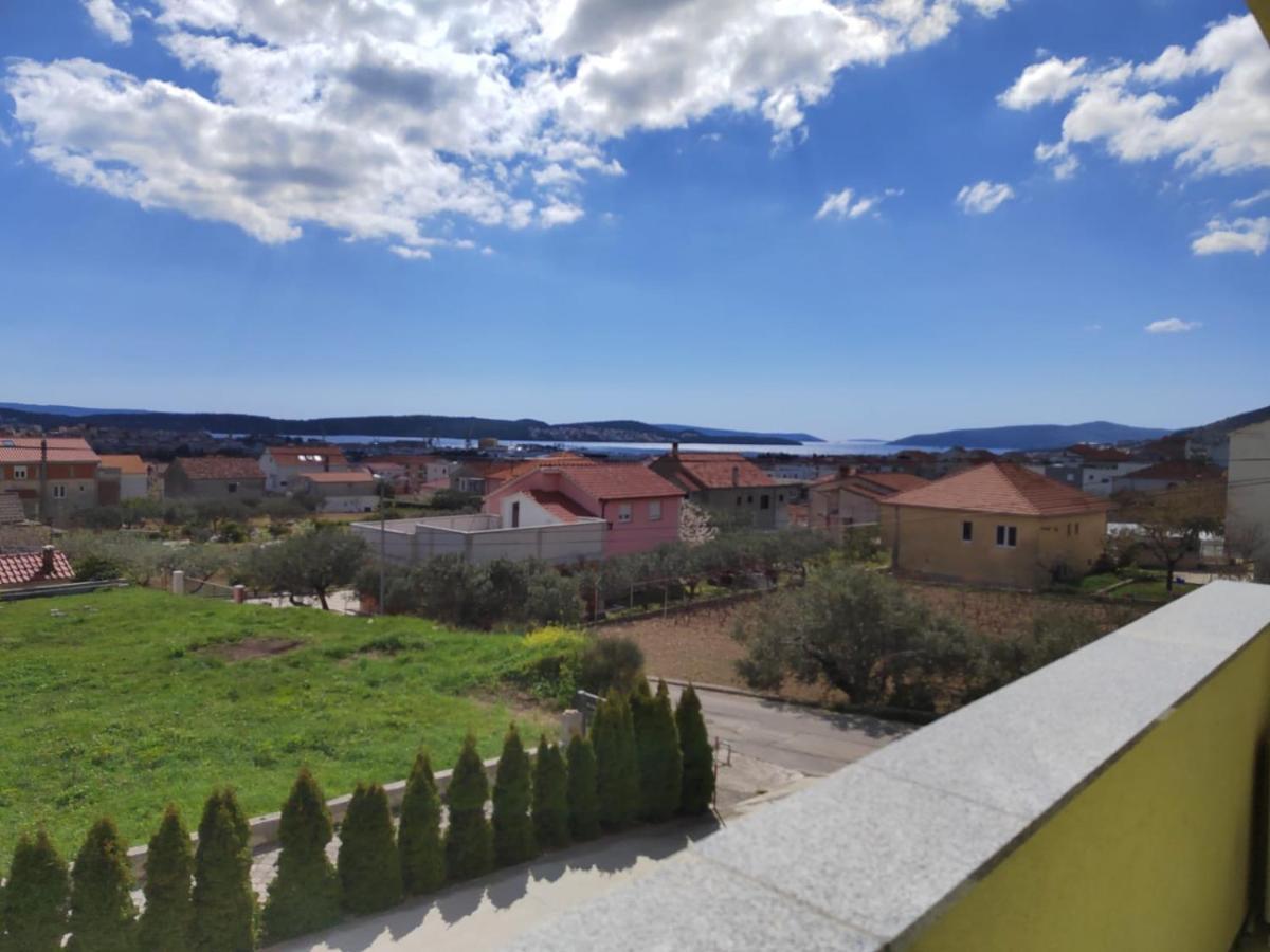 Apartman Memories Trogir Bagian luar foto